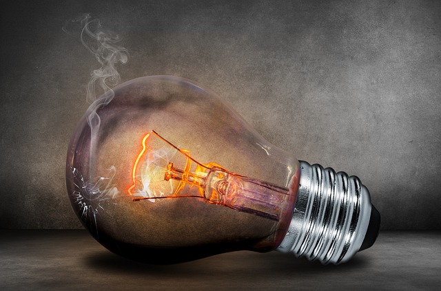 Ohm’s Law: Resistance-Light bulbs